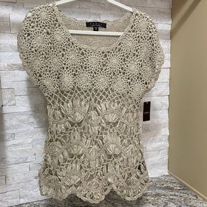 Fever Crochet Top NWT! taupe color Size Small